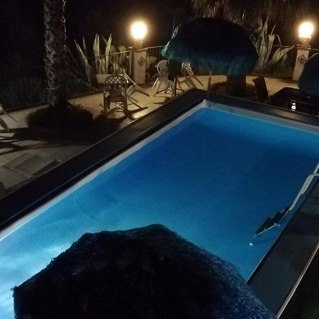 La Casa Del Melograno Bed & Breakfast Santa Venerina Dış mekan fotoğraf